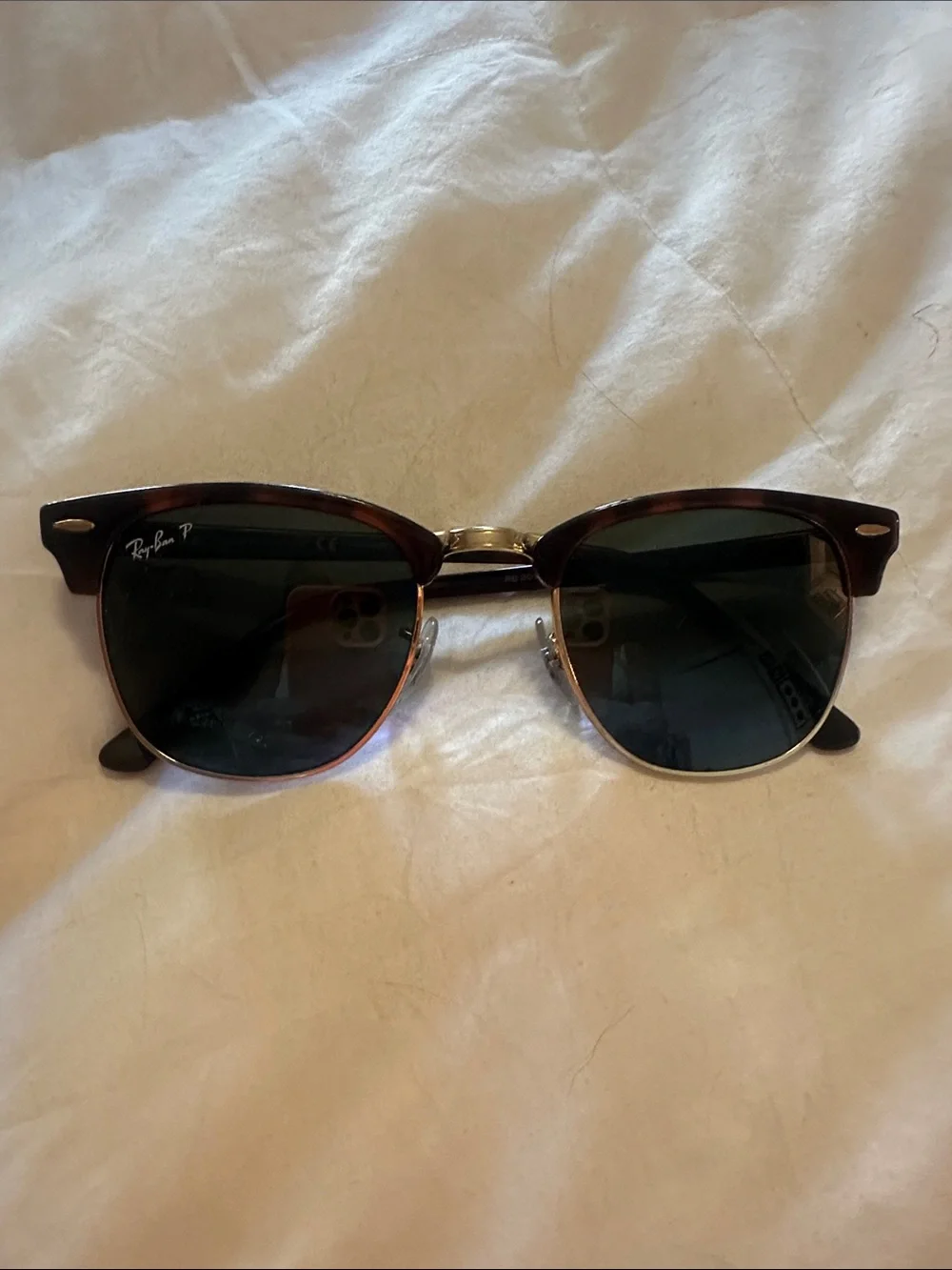 Ray-Ban Clubmaster Sunglasses - Tortoise Frame with Dark Green Lenses